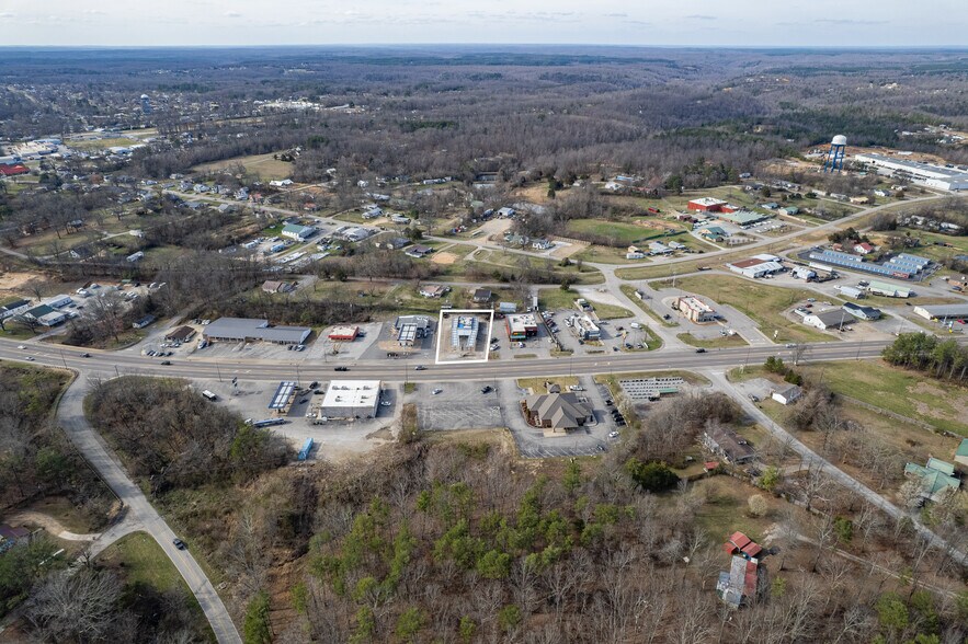 More Photos Of 435 E Main St, Hohenwald Fast Food For Sale