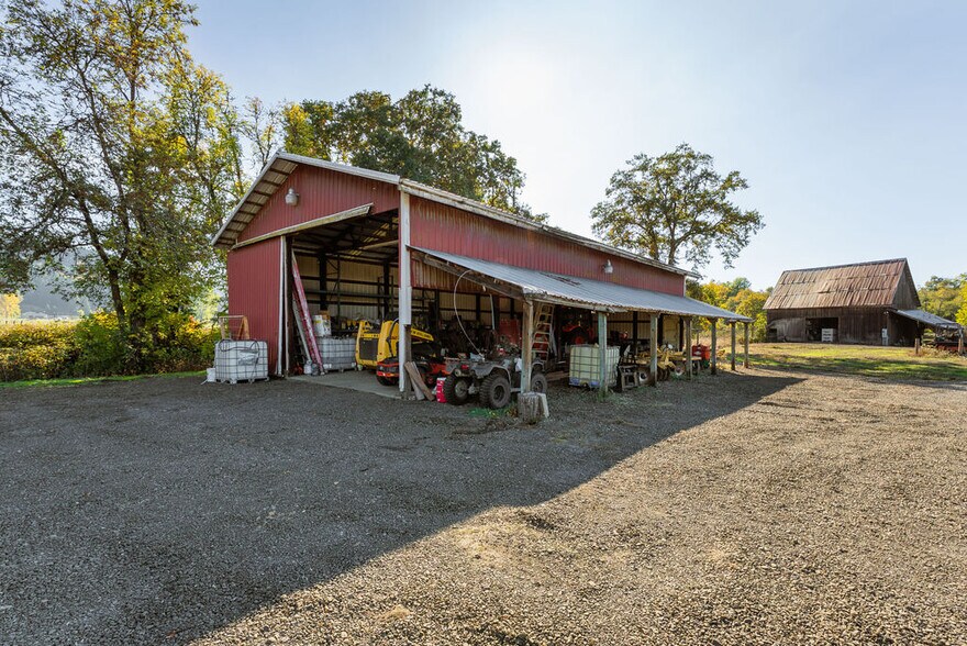 More Photos Of 8690 Lookingglass Rd, Roseburg Land For Sale