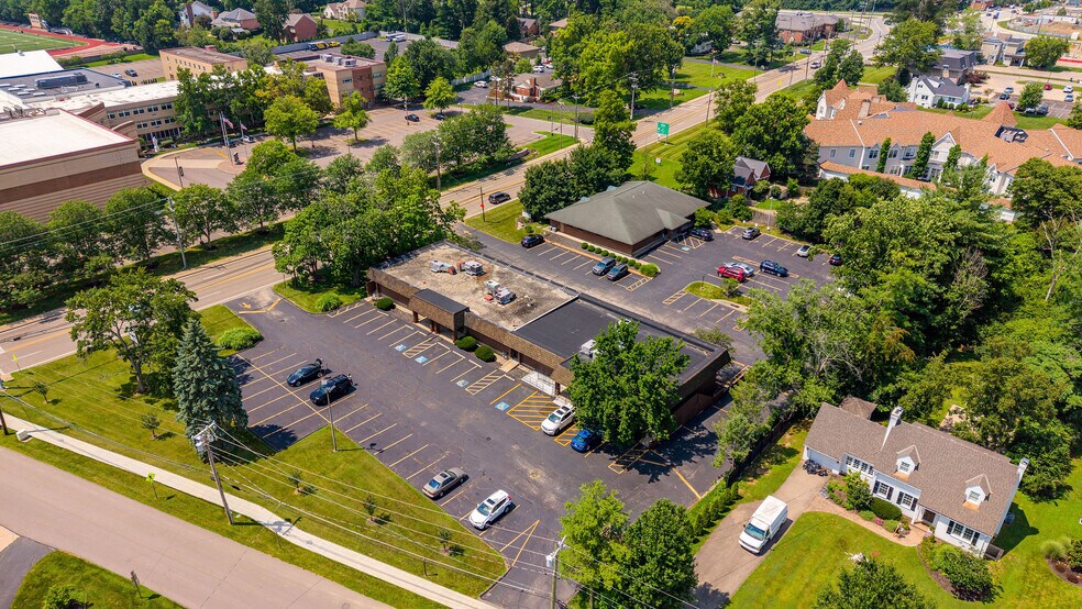 More Photos Of 9030 Montgomery Rd, Cincinnati Medical For Lease