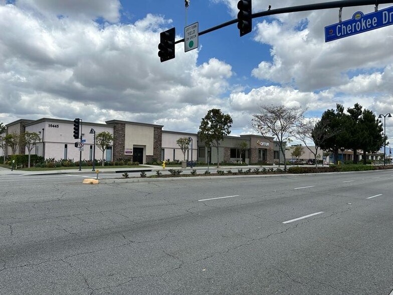 More Photos Of 10441-10445 Lakewood Blvd, Downey Medical For Lease