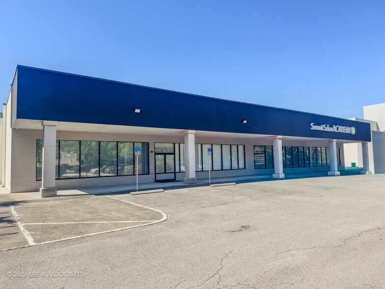 More Photos Of 6915 NW 4th Blvd, Gainesville Freestanding For Lease