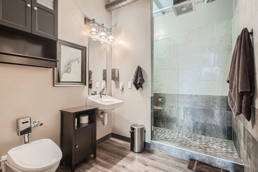 More Photos Of 3198 Blake St, Denver Apartments For Sale