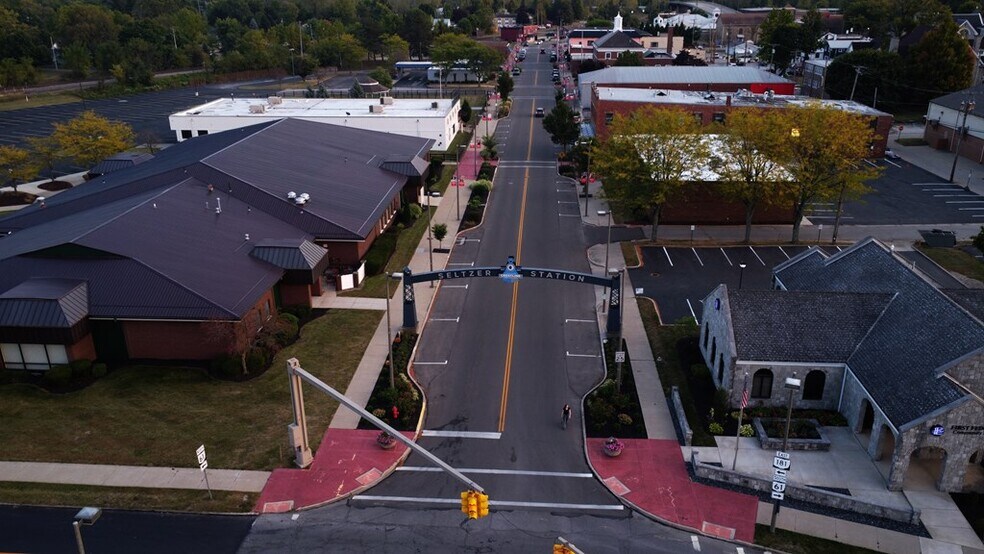 More Photos Of 245 N Seltzer St, Crestline Bank For Sale