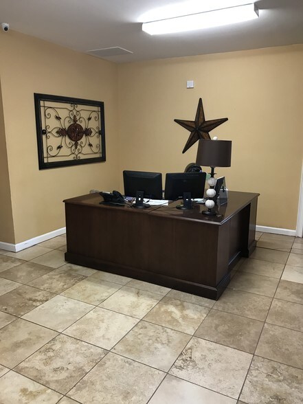 More Photos Of 766 Industrial Park Dr, Evans Warehouse For Lease