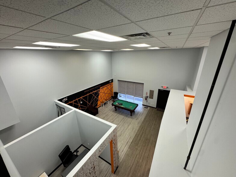 More Photos Of 2151 Consulate Dr, Orlando Loft Creative Space For Lease