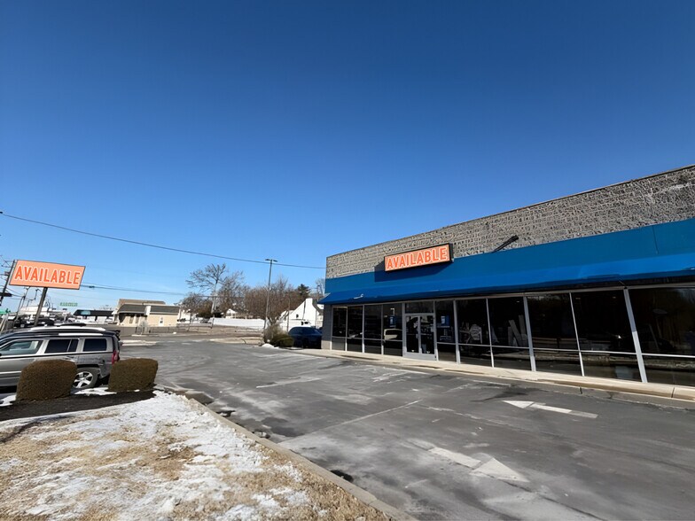 More Photos Of 832 Mantua Pike, Woodbury Heights Freestanding For Lease