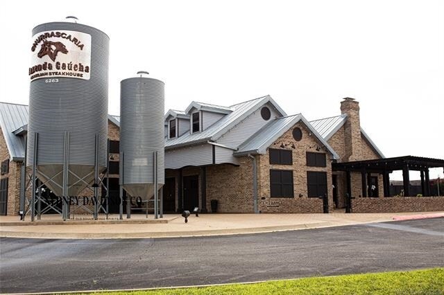 More Photos Of 6263 State Highway 66, Tulsa Restaurant For Sale