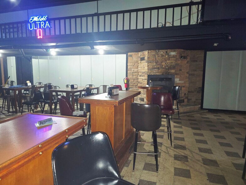 More Photos Of 401 Main St, Tarkio Restaurant For Sale