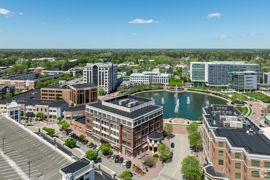 More Photos Of 11815 Fountain Way, Newport News Coworking Space