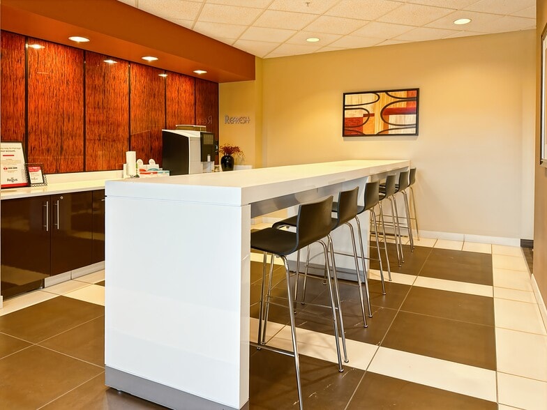 More Photos Of 1755 Telstar Dr, Colorado Springs Coworking Space