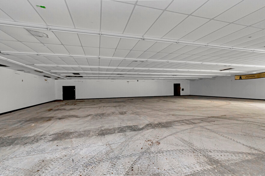 More Photos Of 3939 Choctaw Dr, Baton Rouge Freestanding For Sale