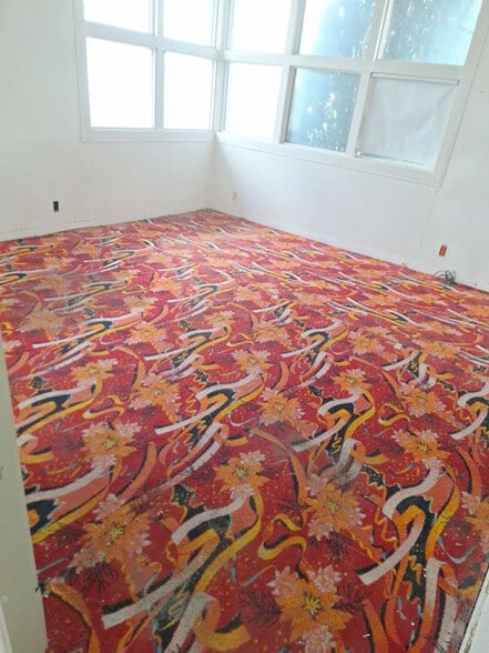 More Photos Of 435 9th St, Lovelock Hotel For Sale