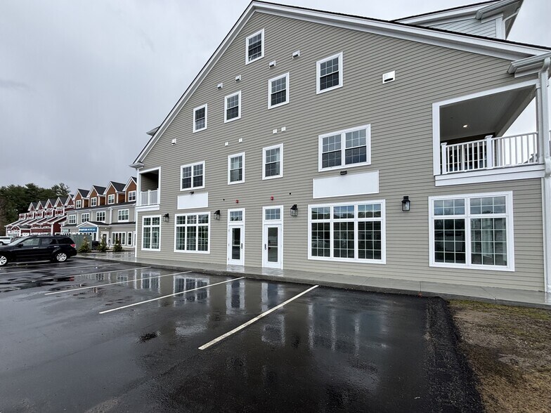 More Photos Of 2 Proprietors Dr, Marshfield General Retail For Lease