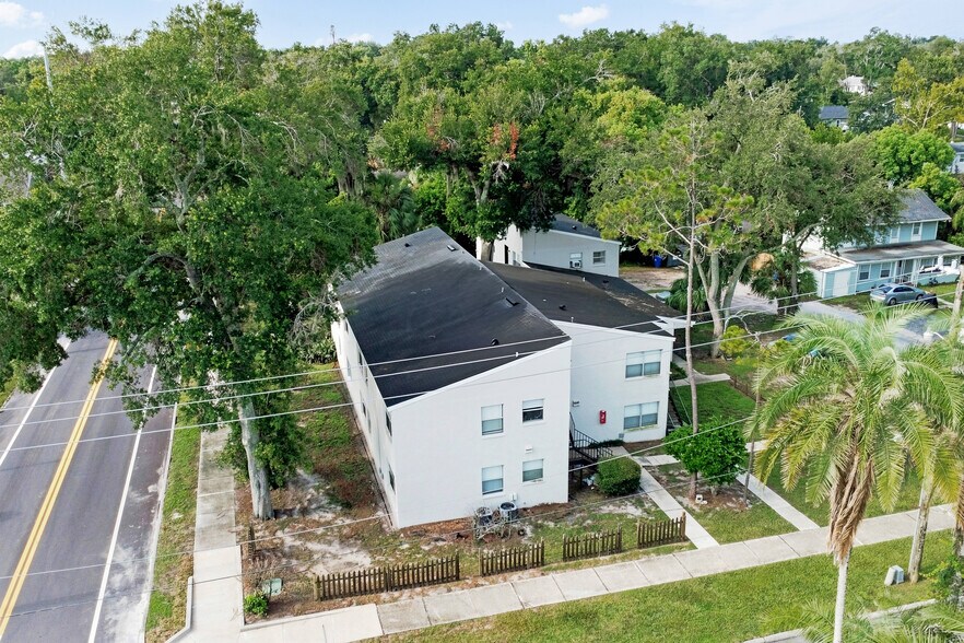 More Photos Of 1005 S New York Ave, Lakeland Apartments For Sale