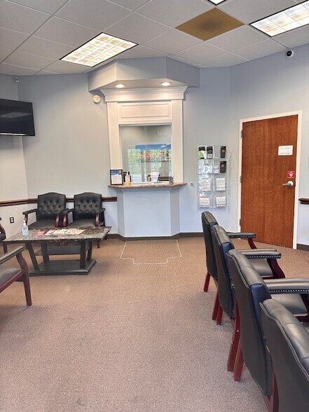 More Photos Of 5084 Villa Linde Pky, Flint Medical For Lease