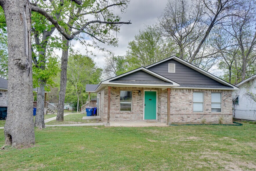 More Photos Of 1621 S Q St, Fort Smith Apartments For Sale