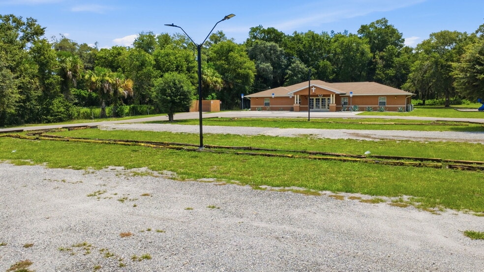 More Photos Of 3075 N Goldenrod Rd, Winter Park Religious Facility For Sale