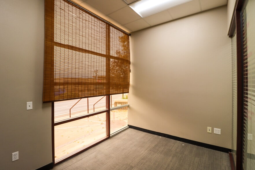 More Photos Of 335 E Saint George Blvd, Saint George Medical For Lease