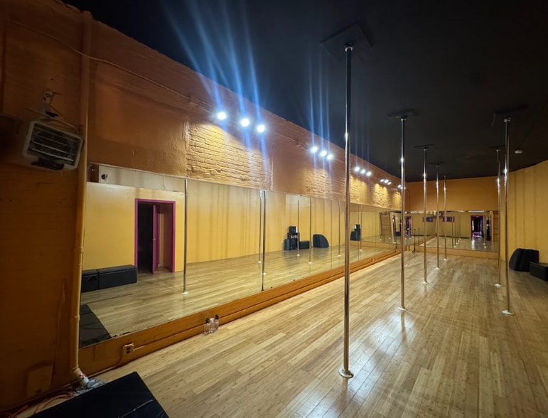 More Photos Of 591-593 60th St, West New York Storefront Retail Residential For Sale