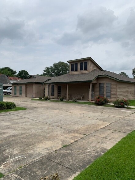 Primary Photo Of 13953 Perkins Rd, Baton Rouge Warehouse For Lease