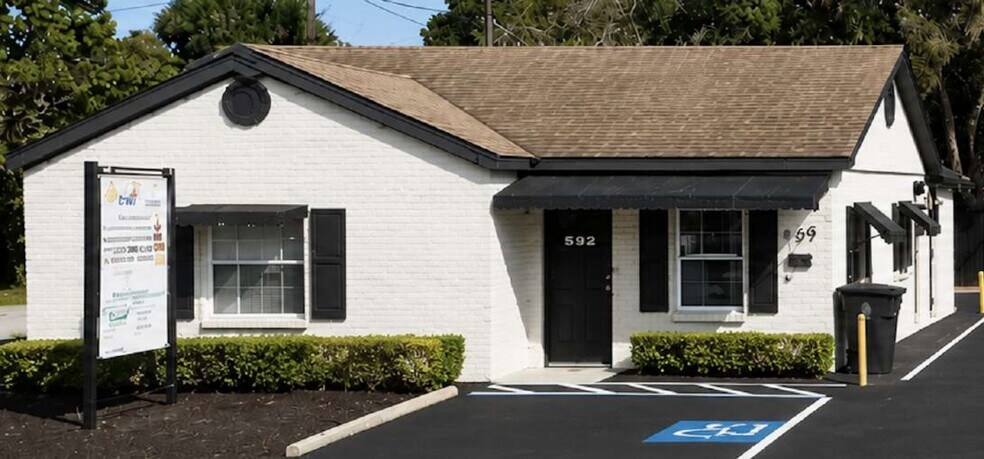 More Photos Of 505 S Dillard St, Winter Garden Unknown For Lease