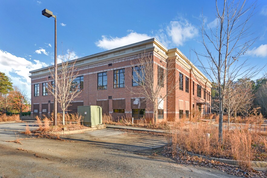 More Photos Of 7335 Old National Hwy, Riverdale Medical For Sale