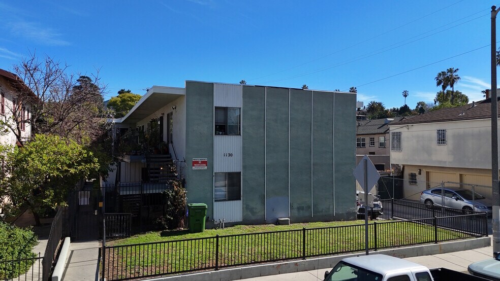 More Photos Of 1120 Logan St, Los Angeles Apartments For Sale