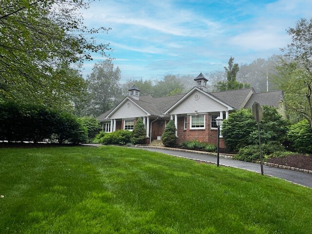 Primary Photo Of 185 US Highway 206 S, Roxbury Office For Lease