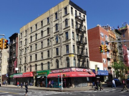 More Photos Of 197 Madison St, New York Apartments For Sale