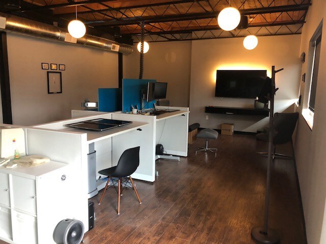 More Photos Of 2265-2279 Cole St, Birmingham Showroom For Lease