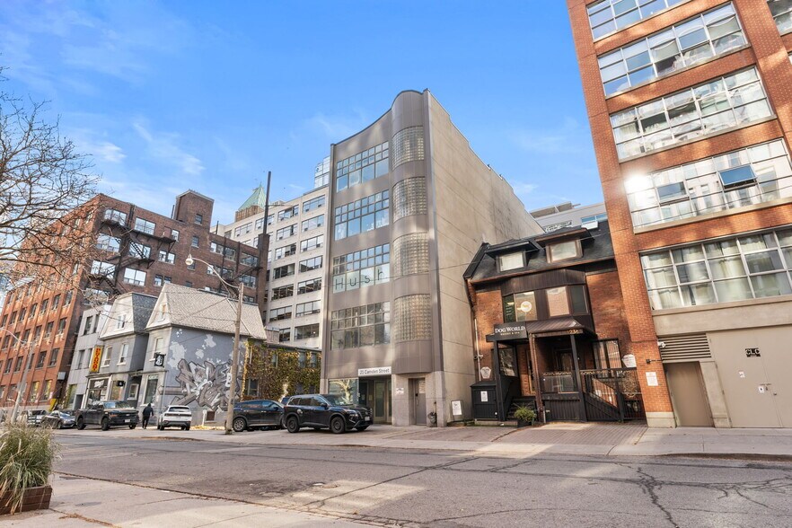 More Photos Of 21 Camden St, Toronto Office For Sale