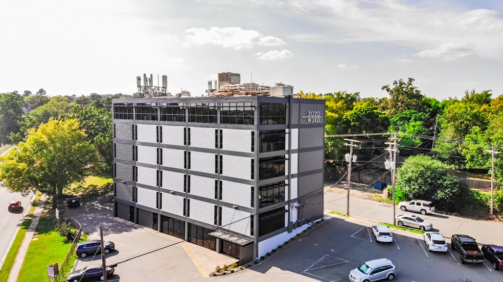 More Photos Of 2020 W 3rd St, Little Rock Office Residential For Lease