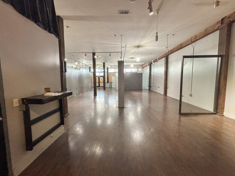 More Photos Of 255 Liberty St NE, Salem Office For Lease