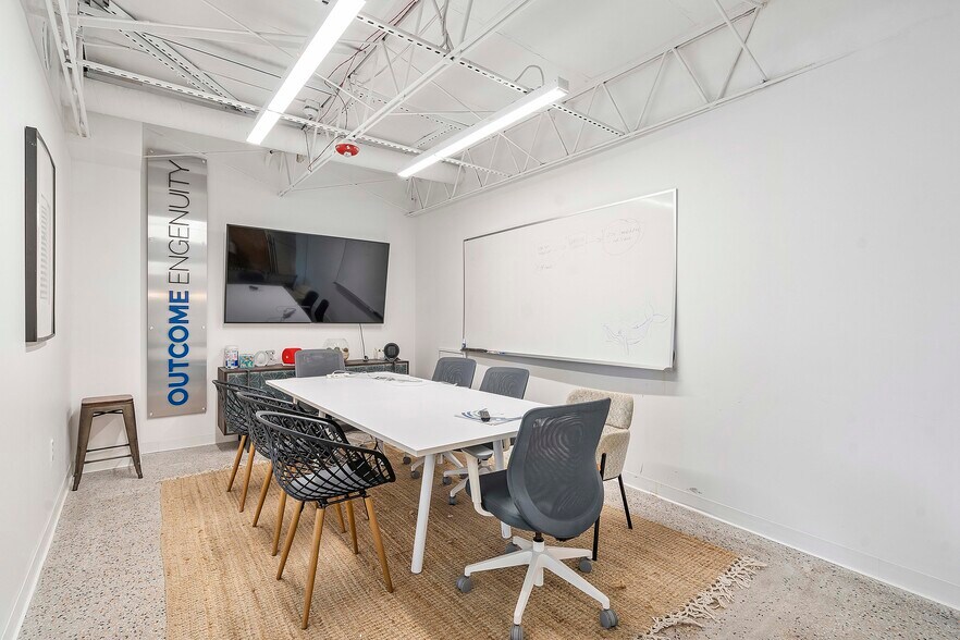 More Photos Of 900 NW 6th St, Fort Lauderdale Loft Creative Space For Lease