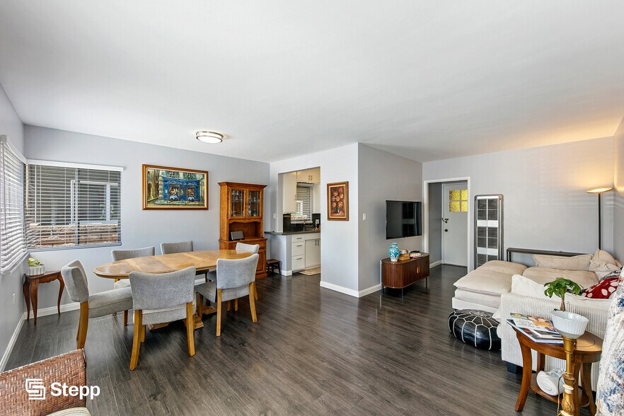 More Photos Of 1809 Appleton St, Long Beach Apartments For Sale