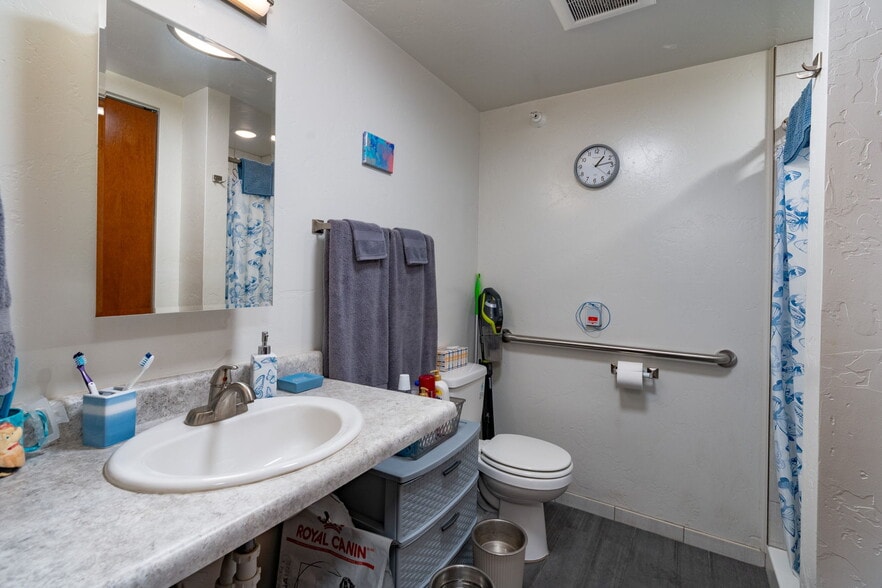 More Photos Of 104 White Ave, Grand Junction Apartments For Sale