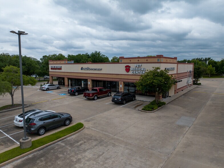 More Photos Of 6455 S Fry Rd, Katy Unknown For Lease