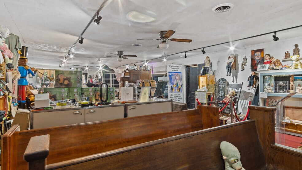 More Photos Of 300 W North Main St, Littleton General Retail For Sale