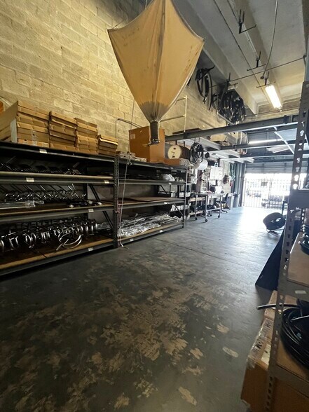 More Photos Of 3100 NW 72nd Ave, Miami Industrial For Sale