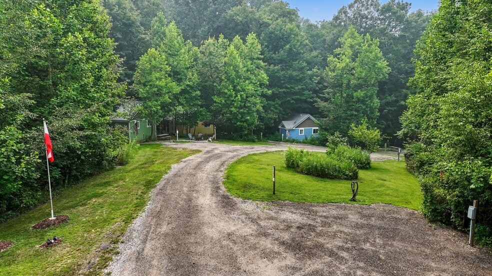 More Photos Of 57440 M 40, Marcellus Specialty For Sale