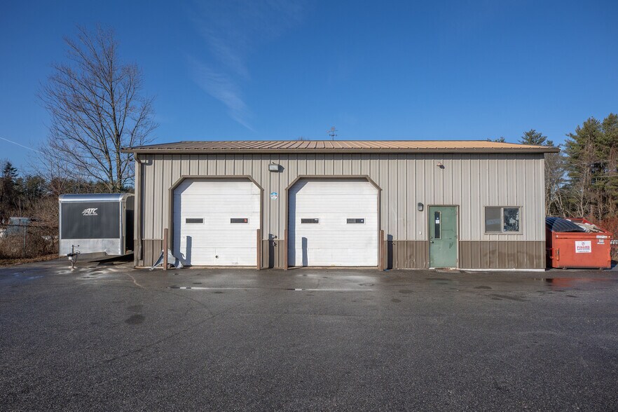 More Photos Of 1170 Hooksett Rd, Hooksett Storefront Retail Office For Lease