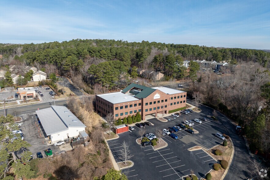 More Photos Of 1520 E Franklin St, Chapel Hill Unknown For Lease