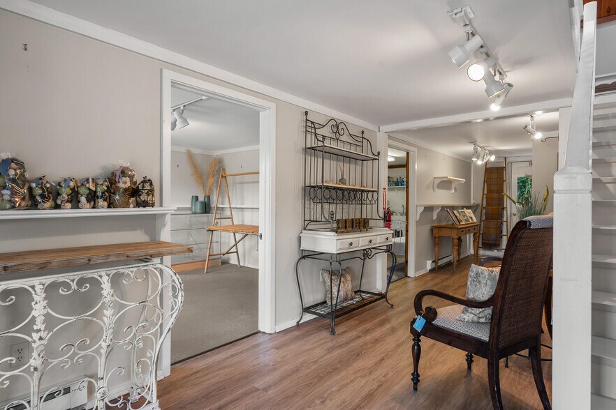 More Photos Of 2049 Post Rd, Wells Storefront Retail Office For Lease