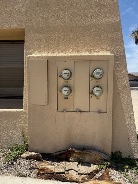 More Photos Of 1967 S Highway 95, Bullhead City Freestanding For Sale