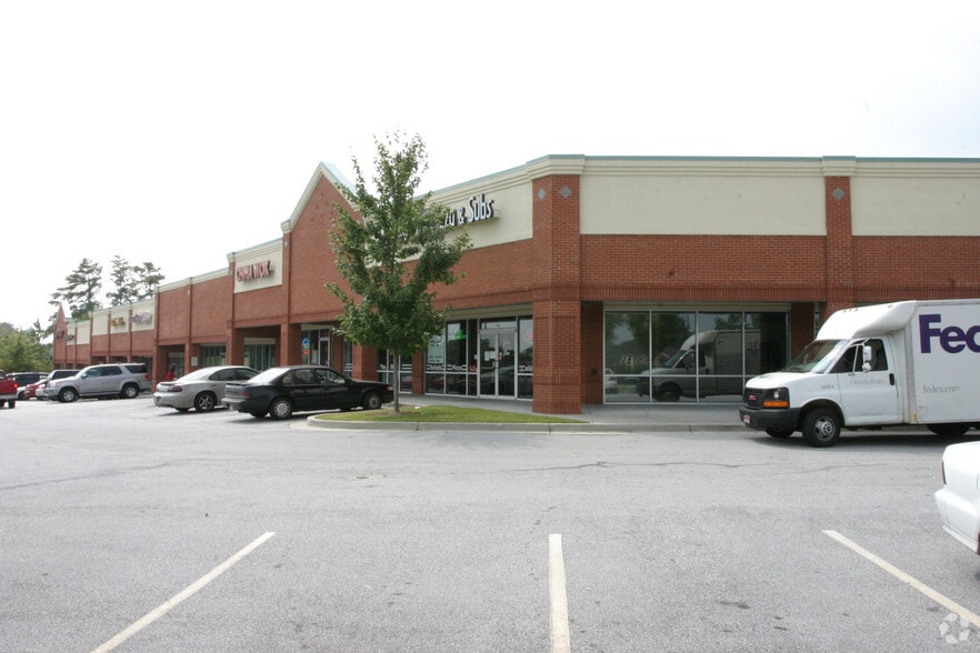 More Photos Of 3035 Centerville Hwy, Snellville Supermarket For Lease