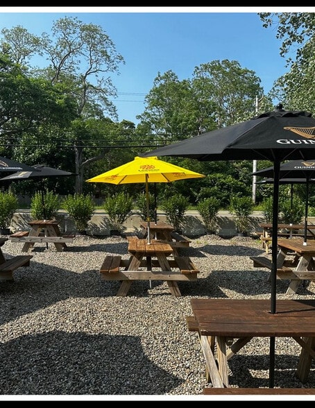 More Photos Of 406 Route 6A, East Sandwich Restaurant For Sale