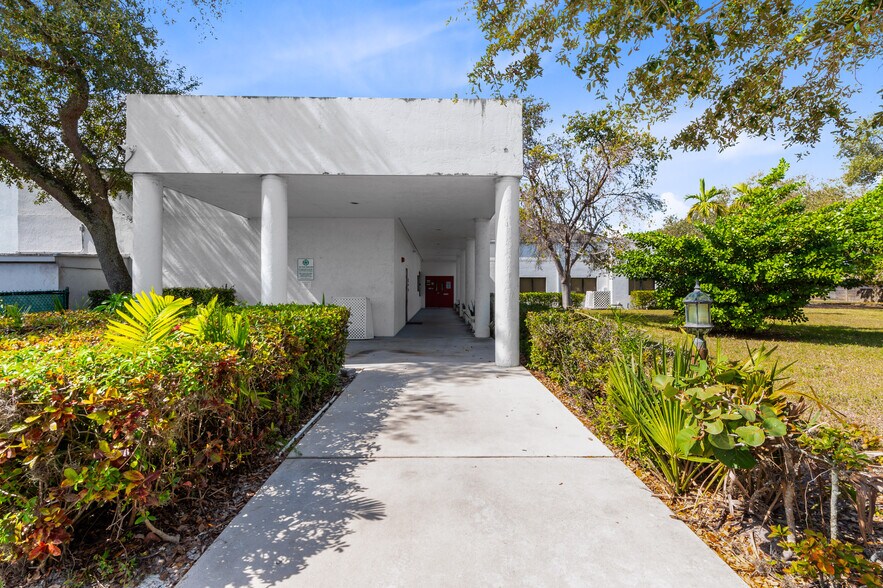 More Photos Of 7875 W McNab Rd, Tamarac Religious Facility For Sale