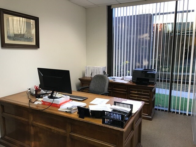 More Photos Of 4740 Von Karman Ave, Newport Beach Medical For Lease