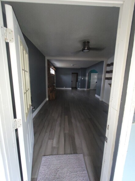 More Photos Of 2536 Indianapolis Ave, Indianapolis Apartments For Sale