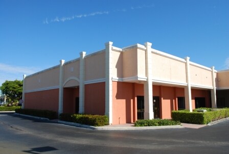 More Photos Of 3300 S Congress Ave, Boynton Beach Showroom For Sale